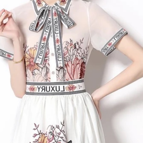 New Skirt Suit Women  2 Pieces Set - Picture 2 of 5